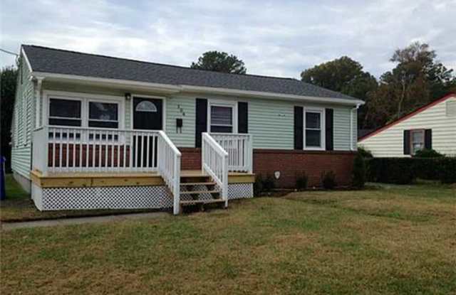 104 Carol Ln - 104 Carol Lane, Portsmouth, VA 23701