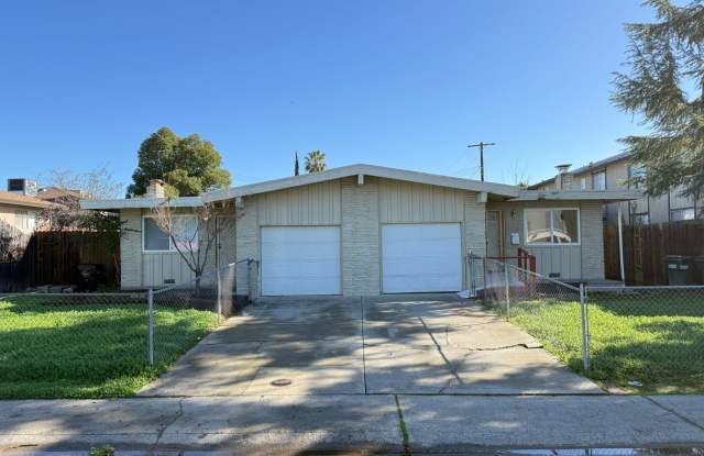 Beautiful renovated 3 bedroom with garage!