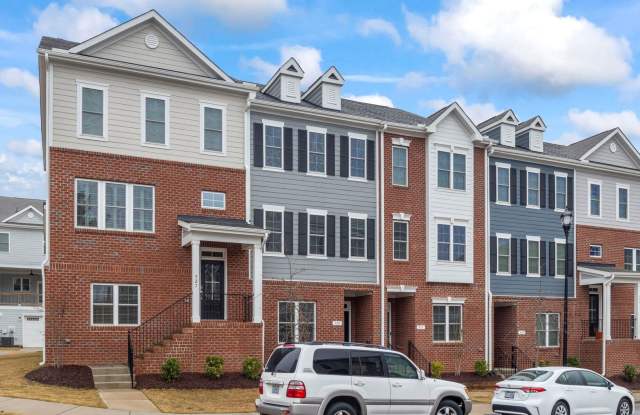 Large Townhome with 1 Car Garage in Wake Forest! - 529 Gateway Townes Boulevard, Wake Forest, NC 27587