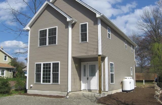 644 Warwick Tpke - 644 Warwick Turnpike, Passaic County, NJ 07421