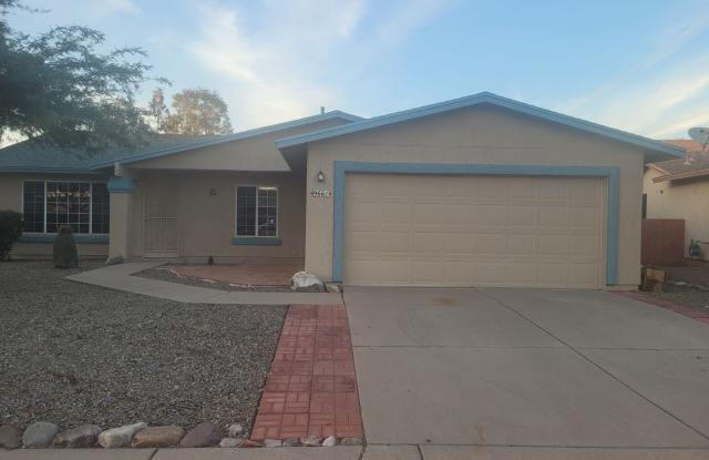 9661 E. Stonehaven Way - 9661 East Stonehaven Way, Tucson, AZ 85747