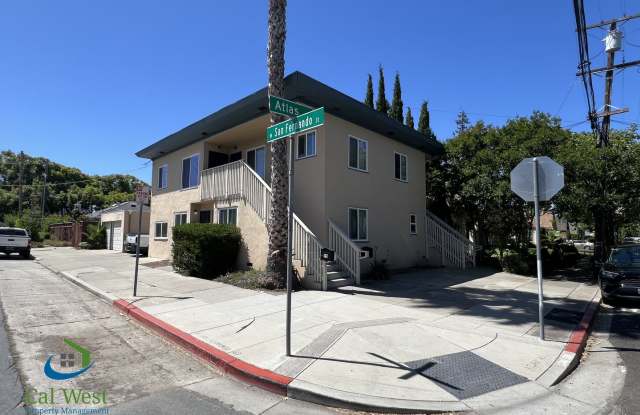 $2,395 - UPDATED 2 bedrooms/1 bathroom Upstairs Unit near Rose Garden!