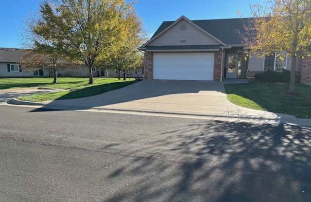 10835 Clubview Rd