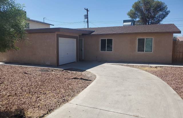 1401 Helen Ave - 1401 Helen Avenue, North Las Vegas, NV 89030