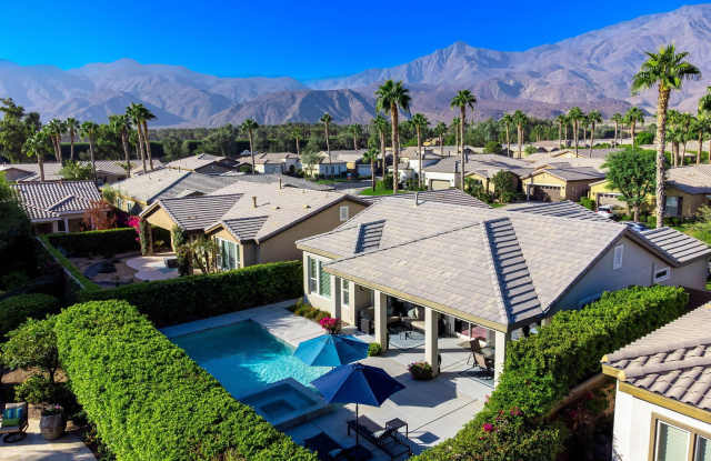 61726 Toro Canyon Way