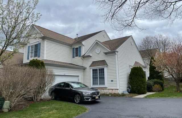 110 Scarlet Oak Lane