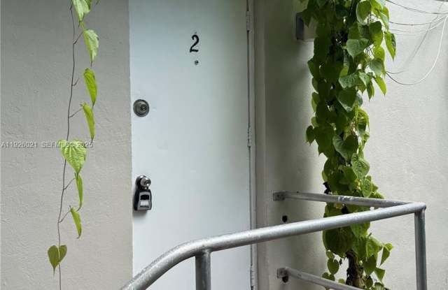 Photo of 825 Alton Rd