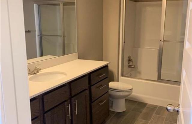 504 West Weymouth