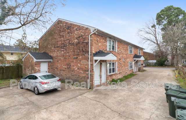 Photo of 540 Ashlawn Drive - 2