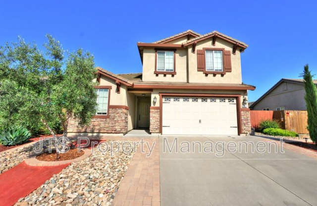 3403 Oselot Way