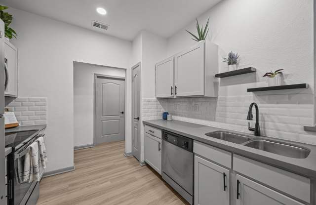 Villas at Rogers Ranch