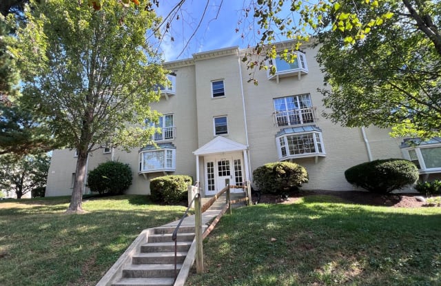 2915 Willston Place #301 - 2915 Willston Place, Seven Corners, VA 22044