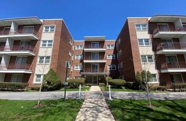 Photo of 5240 Galitz Street unit: 306