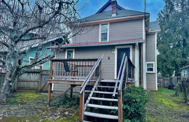 985 Saginaw St SE - #2