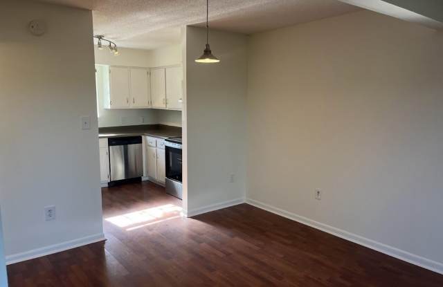 2362 Parsonage Road unit: 11E