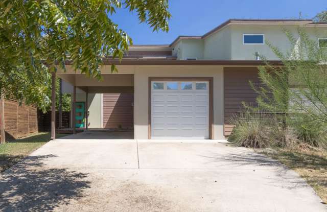 1702 Forest Hill Dr Unit # A, Austin TX 78745