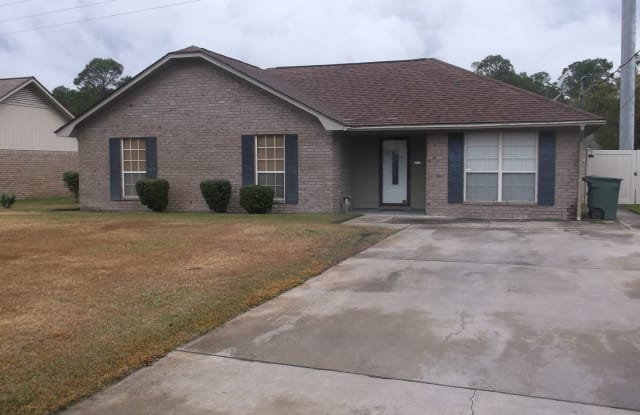 748 Madison Drive - 748 Madison Drive, Hinesville, GA 31313