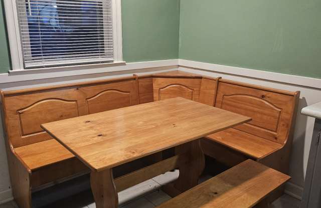 244 Pasadena Boulevard