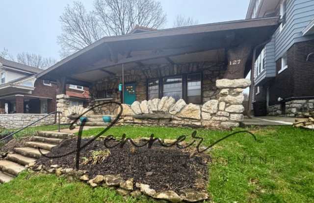 127 E KANSAS AVE