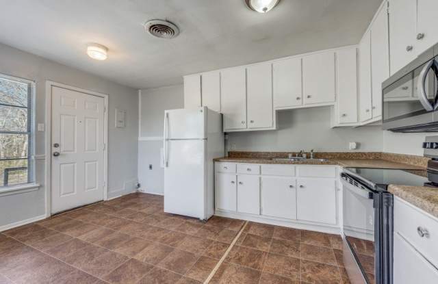 7 Pershing Drive