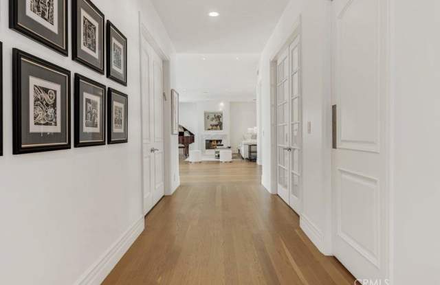 1625 Loma Vista Drive