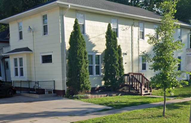 Photo of HATCH AND YOUNG 722