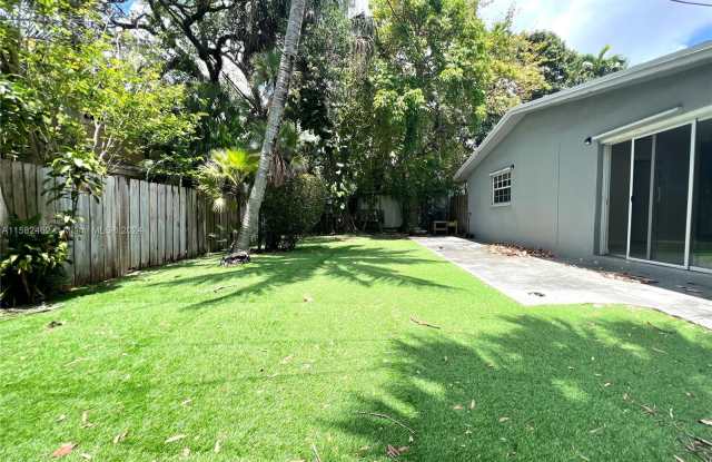 731 SW 14 photos photos