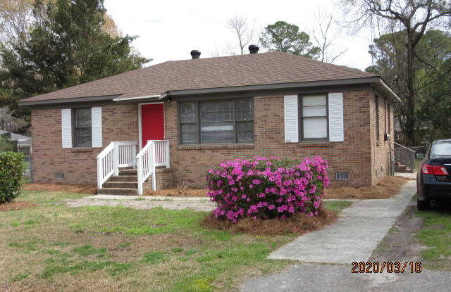 304 Mary Scott Drive - 304 Mary Scott Drive, Goose Creek, SC 29445