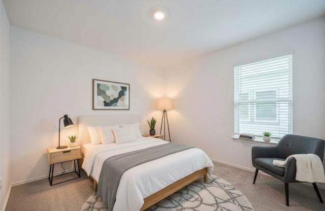 30842 Brightwell Bend