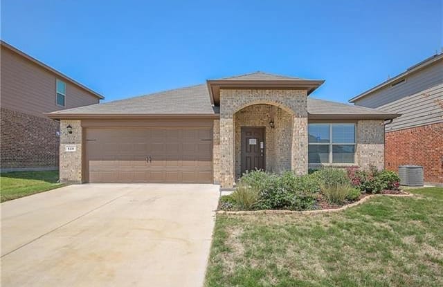 620 Cameron Way - 620 Cameron, Azle, TX 76020