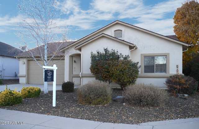 5474 N Ardmore Avenue