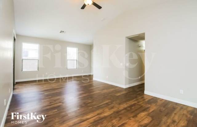 691 East Daniella Drive