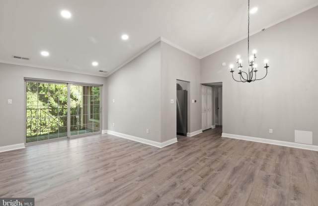 3400 TULLEYS POINTE Court unit: 3C