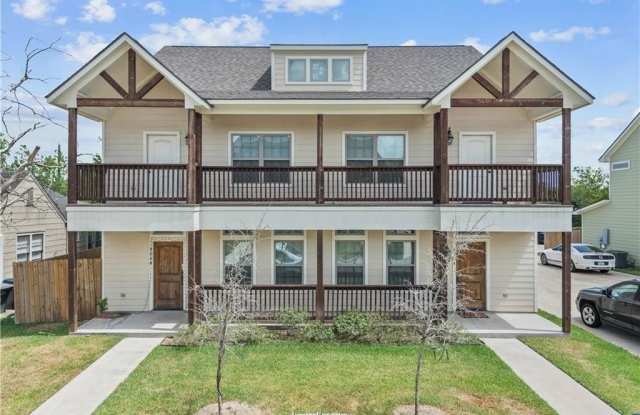 304 Cooner Street unit: A