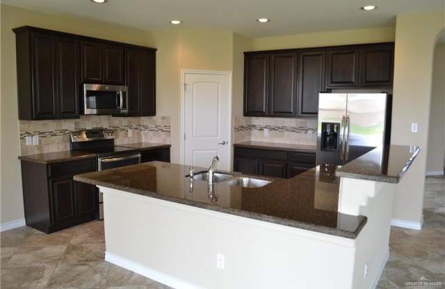 3814 Santa Maria Street