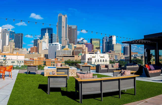 Amelia at Farmers Market