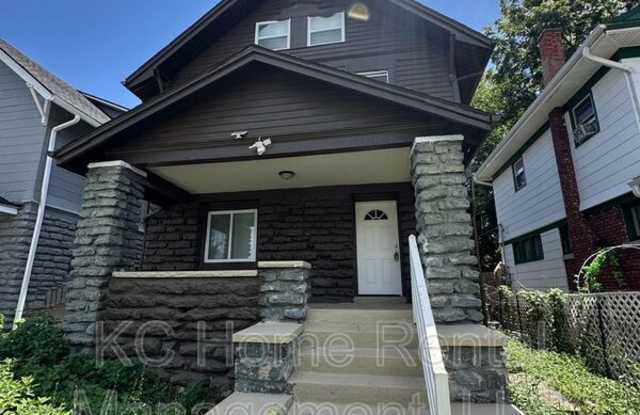 3211 E. 32nd St.