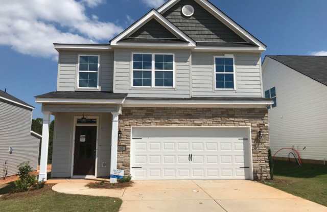 Beautiful Home 4 bedroom 3 bath