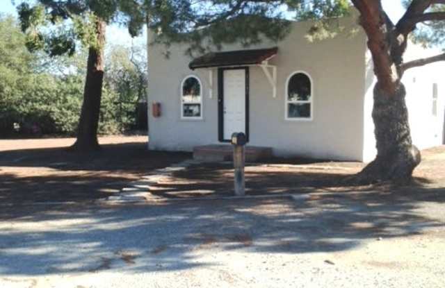 North Morgan Hill 2 Bedroom Available Now!