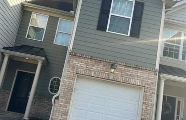 6427 MOSSY OAK Landing