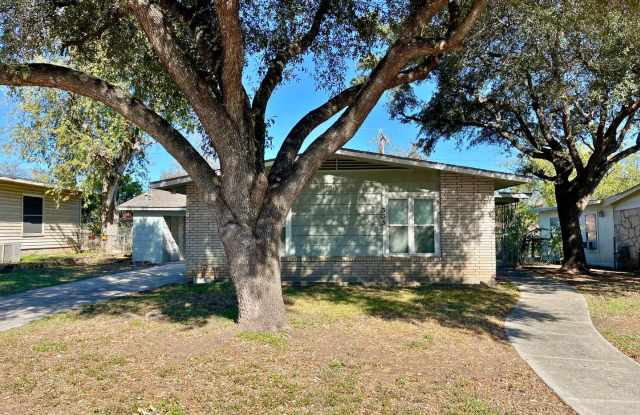 Photo of Charming One Story Home at 335 Saratoga in San Antonio