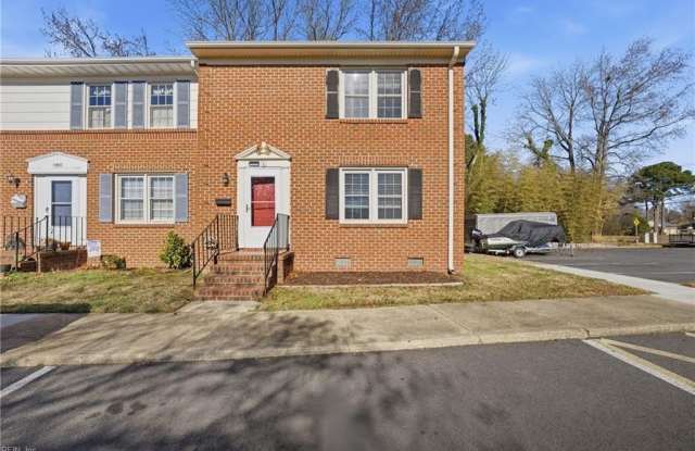 2 Charles Parish Drive