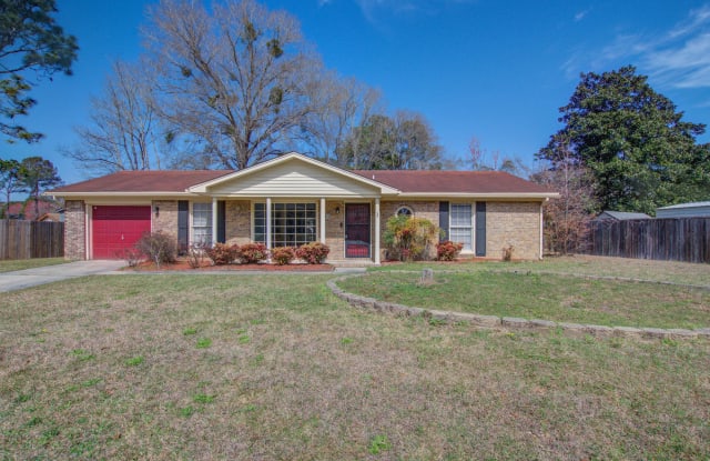 402 Logan Dr - 402 Logan Drive, Dorchester County, SC 29483