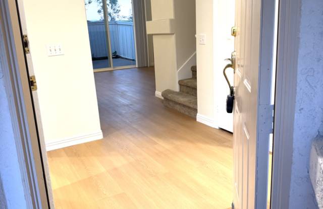 12432 Caminito Brioso