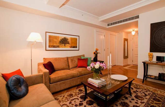 Photo of 160 CENTRAL PARK SOUTH