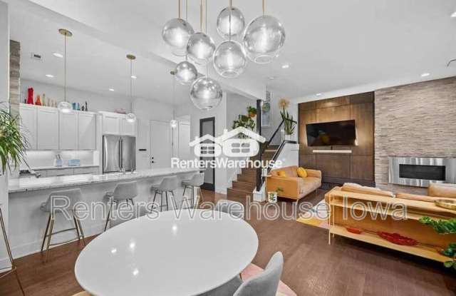 117 E Center Street