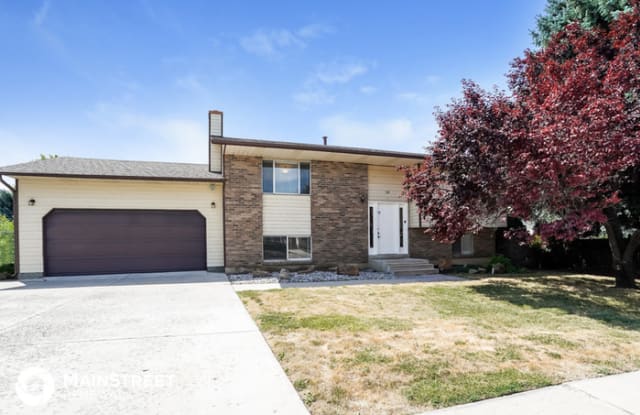 580 East 930 South - 580 E 930 S, Pleasant Grove, UT 84062