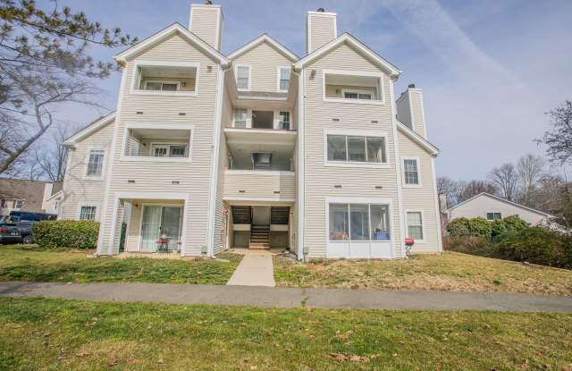 Lovely 2 BR/2 BA Condo in Upper Marlboro! - 4518 Lord Loudoun Court, Marlboro Village, MD 20772