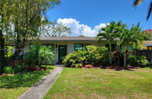 8575 SW 125th St - 8575 Southwest 125th Street, Kendall, FL 33156