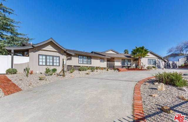 835 Camino Santos Reyes